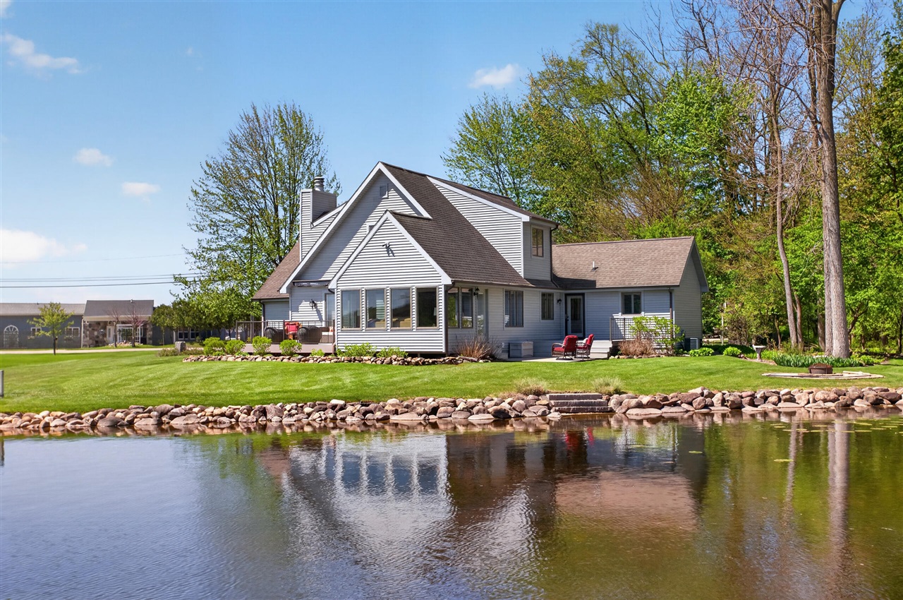 5745 Browns Lake Road, Jackson, MI, 49203-5606