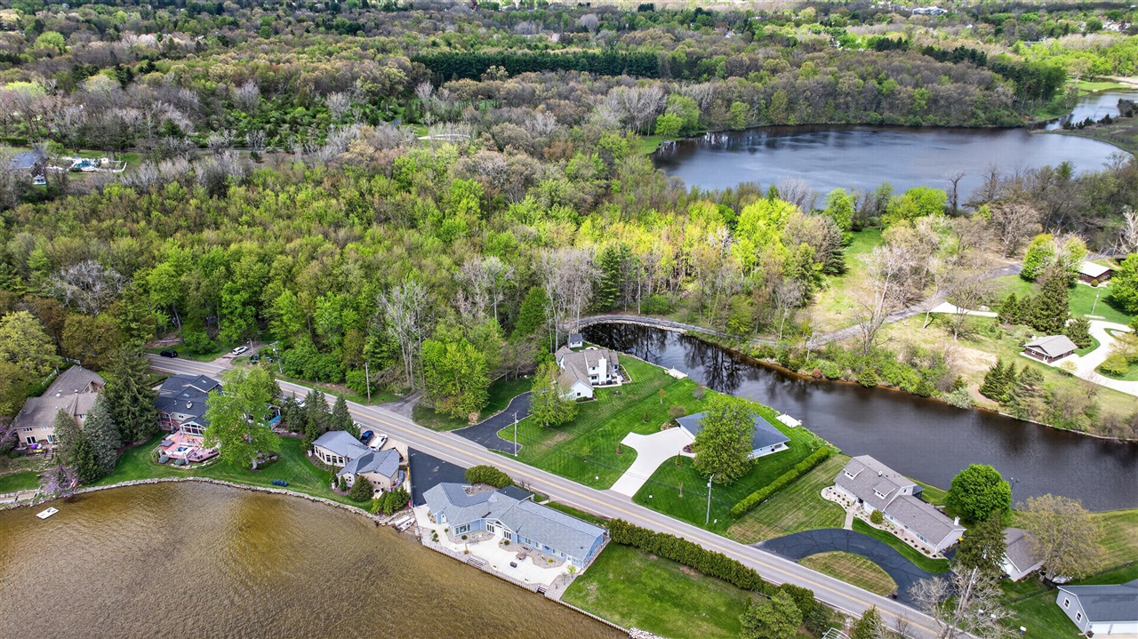 5745 Browns Lake Road, Jackson, MI, 49203-5606