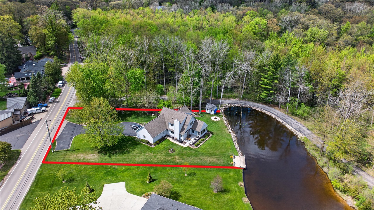 5745 Browns Lake Road, Jackson, MI, 49203-5606