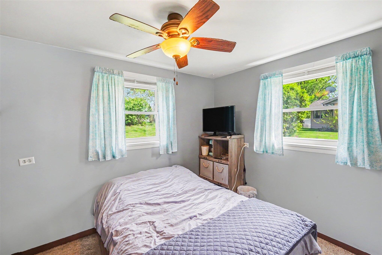 408 Cherokee Drive, Fremont, MI, 49412-1720