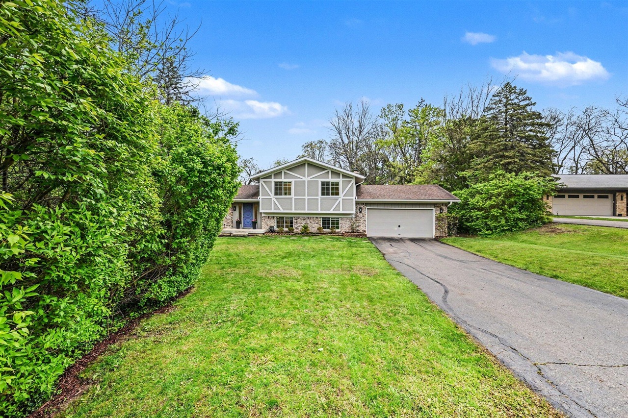 4101 Lake Forest Drive, Ann Arbor, MI, 48108-9678
