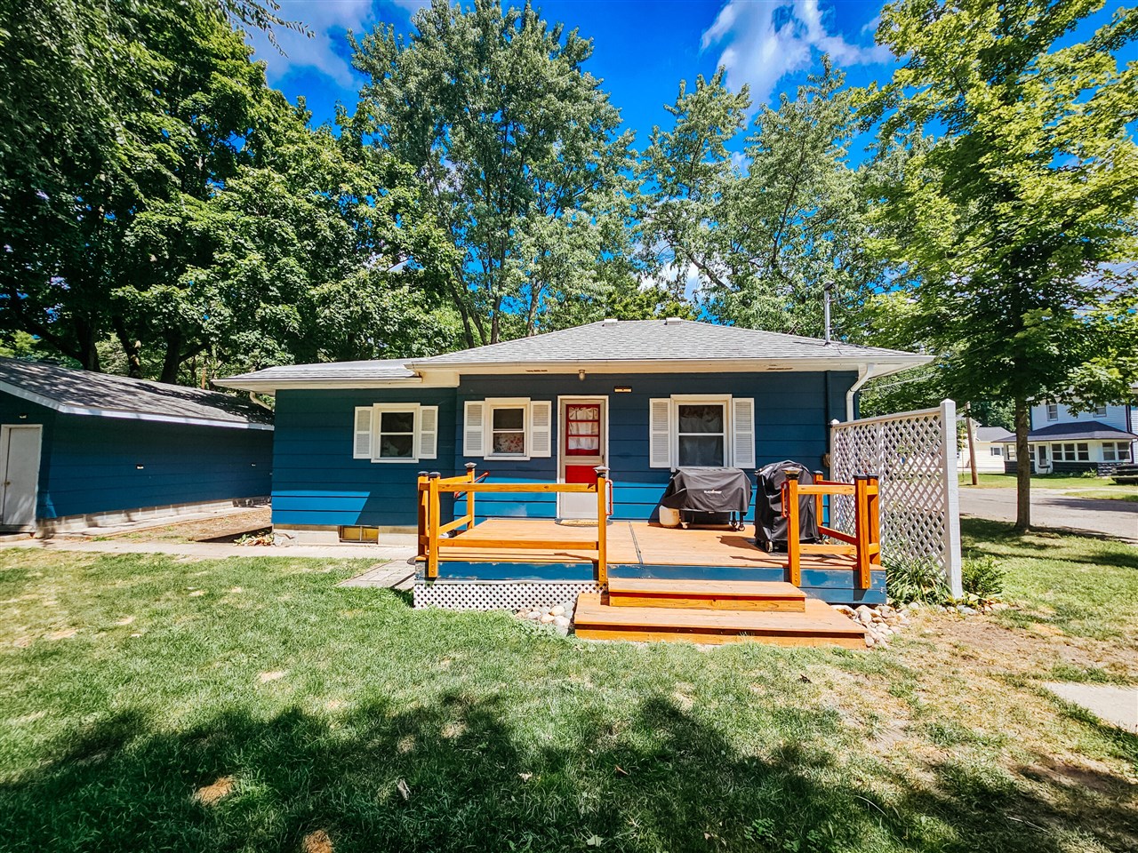 Homes for sale in Hillsdale, MI | 58 Salem St, Hillsdale, MI 49242 | MLS# 70529989