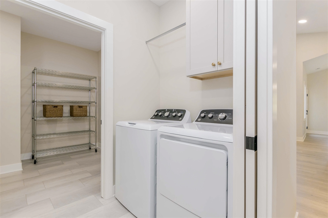 4708 Knapp Bluff Drive, Grand Rapids, MI, 49525