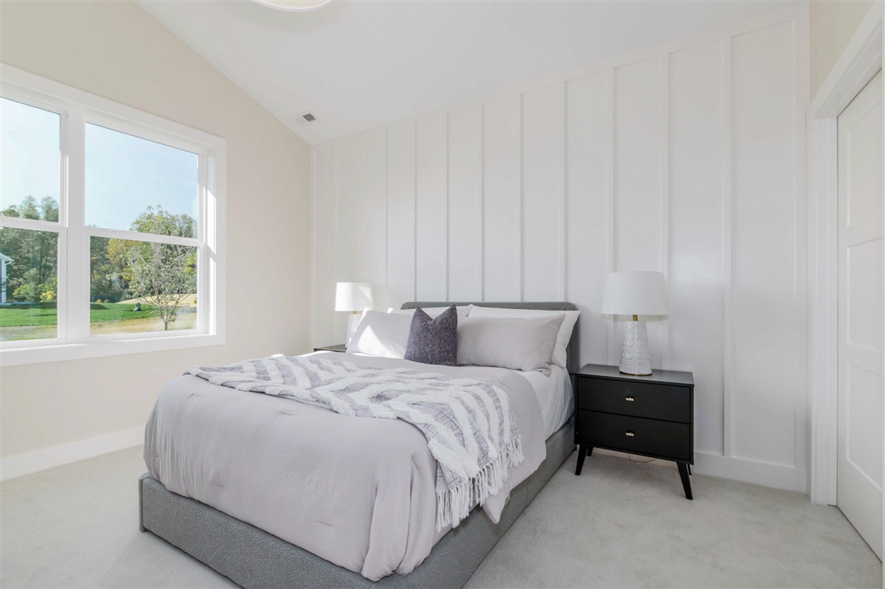 4708 Knapp Bluff Drive, Grand Rapids, MI, 49525