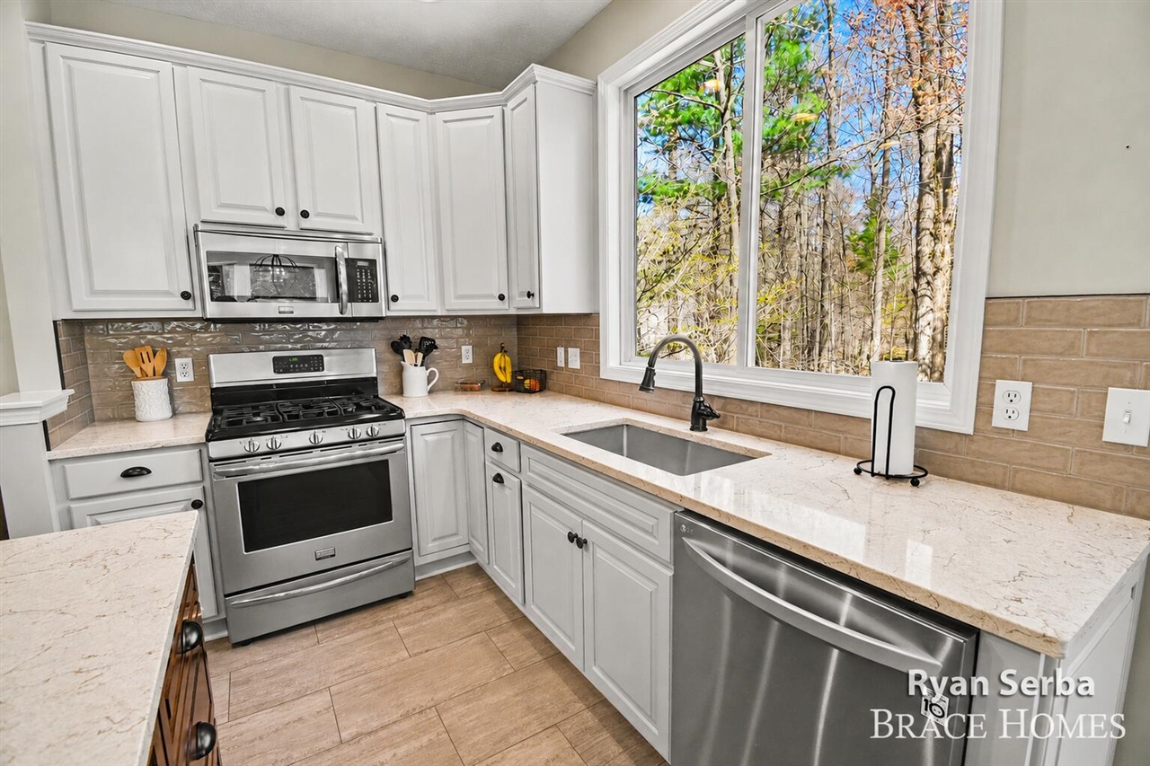 14873 Mallard Way, Spring Lake, MI, 49456