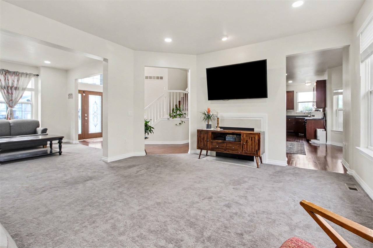 35526 Abbey Drive, Romulus, MI, 48174-6346