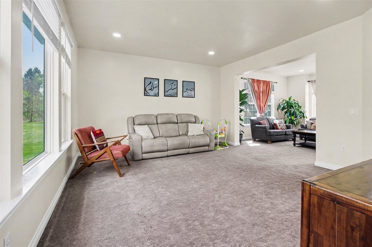 35526 Abbey Drive, Romulus, MI, 48174-6346