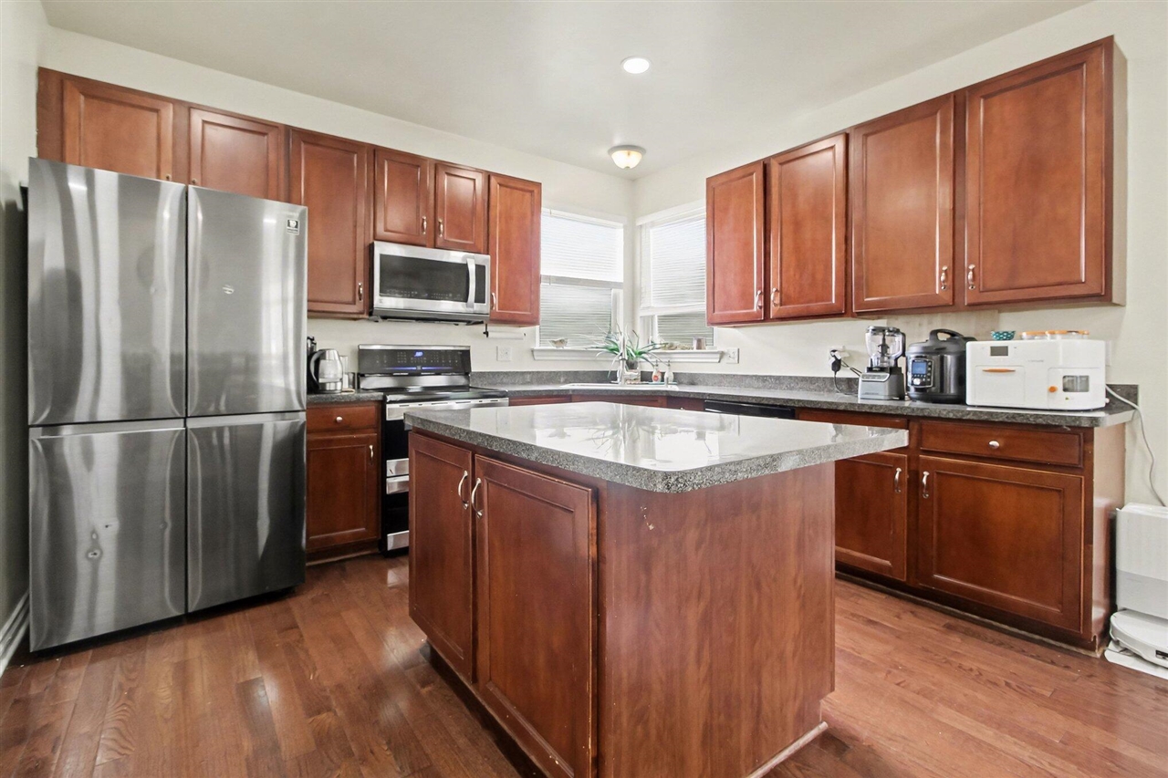 35526 Abbey Drive, Romulus, MI, 48174-6346