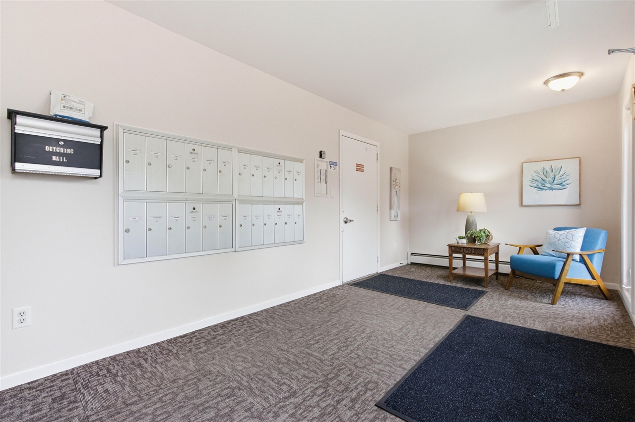 7500 Boulder Bluff Drive UNIT&nbsp;9, Jenison, MI, 49428-8946