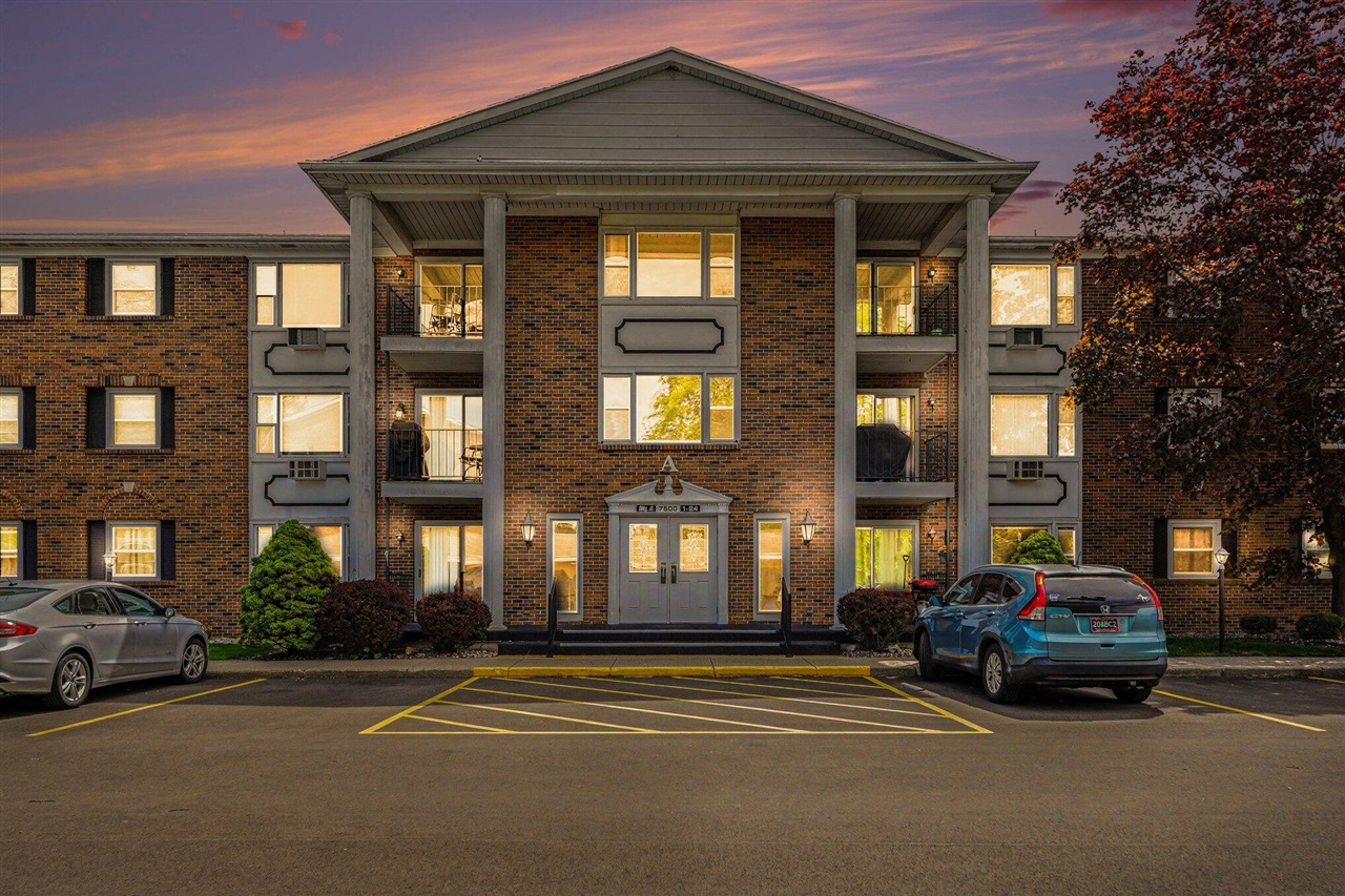 7500 Boulder Bluff Drive UNIT&nbsp;9, Jenison, MI, 49428-8946