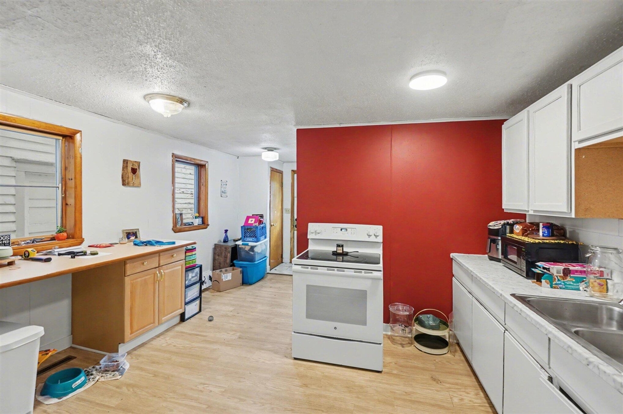 Street, Big Rapids, MI, 49307-1854