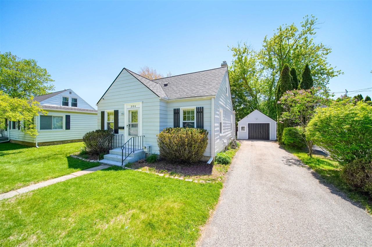 2650 Sutton Road, Adrian, MI, 49221