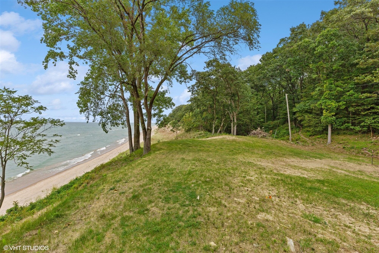 52 Lake Road, Bridgman, MI, 49106