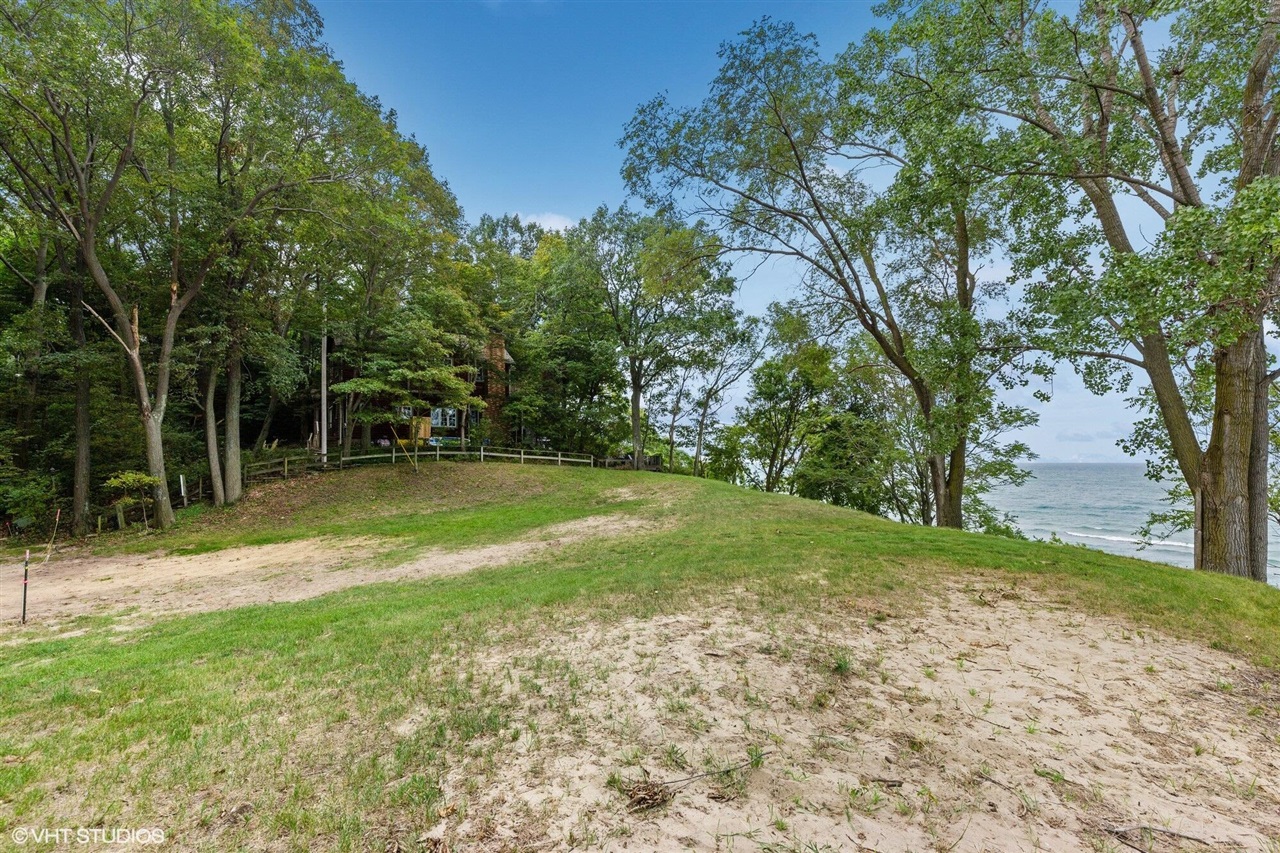 52 Lake Road, Bridgman, MI, 49106