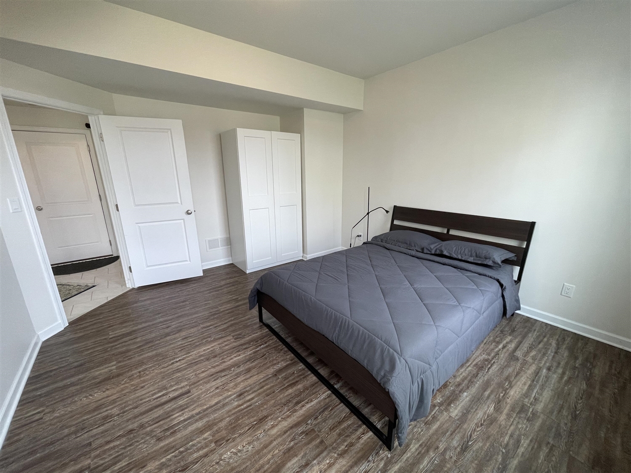 2822 Purley Avenue, Ann Arbor, MI, 48105-2295