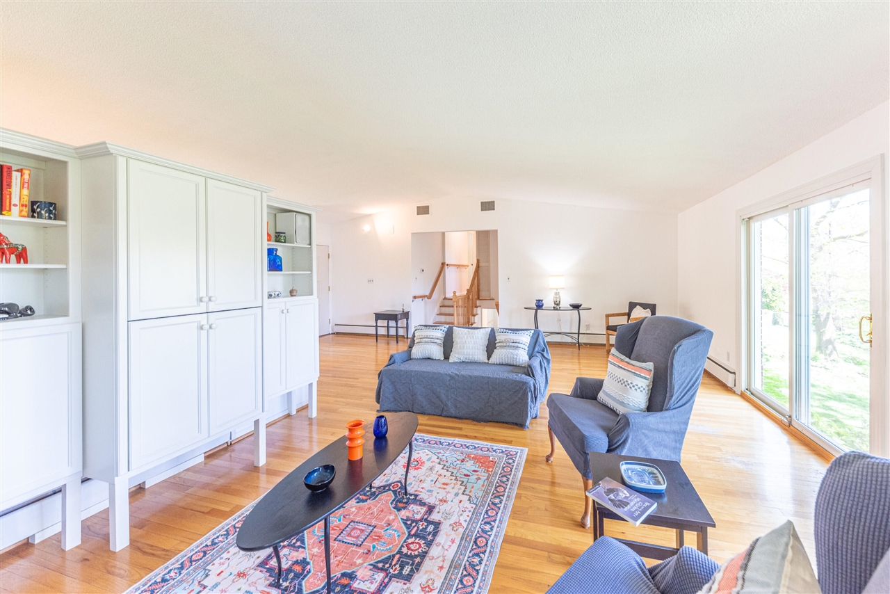 2229 Needham Road, Ann Arbor, MI, 48104-4907