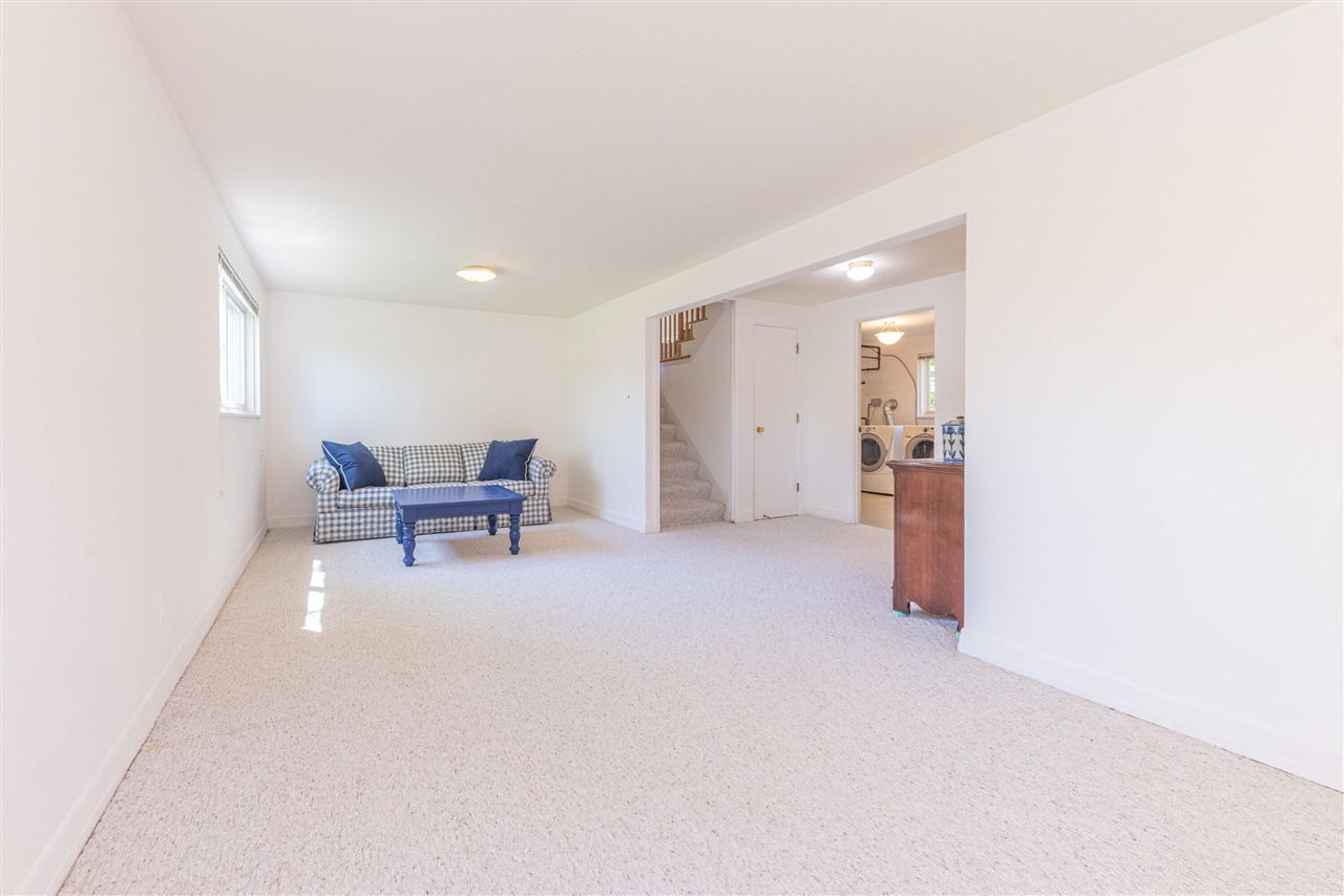 2229 Needham Road, Ann Arbor, MI, 48104-4907