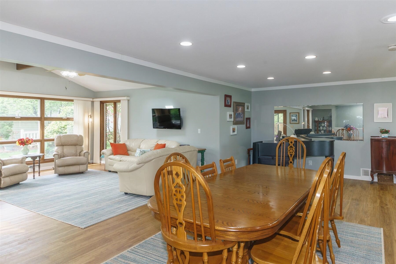 2676 Lake Bluff Terrace, Saint Joseph, MI, 49085