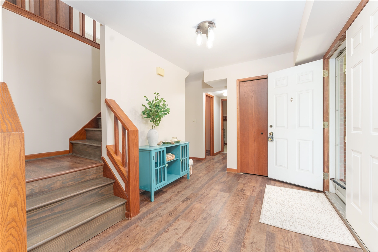6727 Robison Lane, Saline, MI, 48176-9095