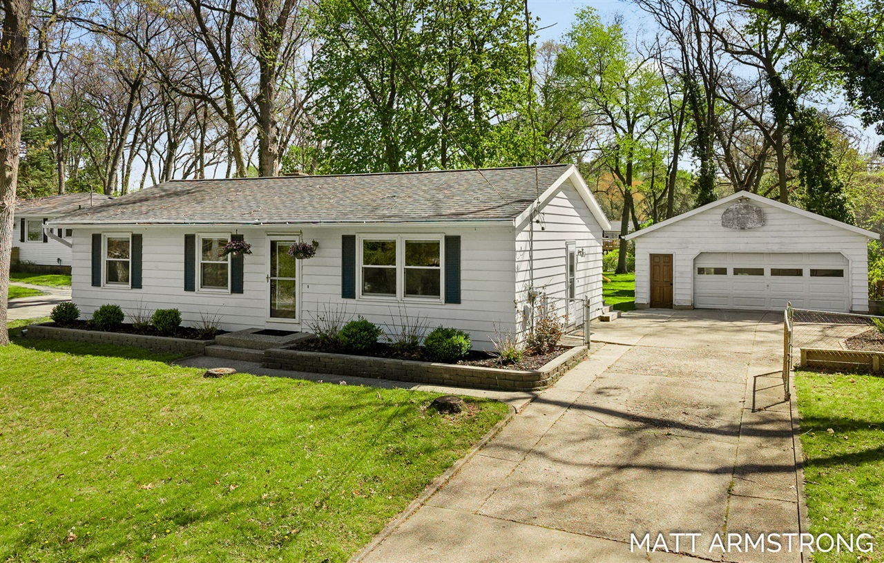 3726 Minnie Avenue, Wyoming, MI, 49519-3746