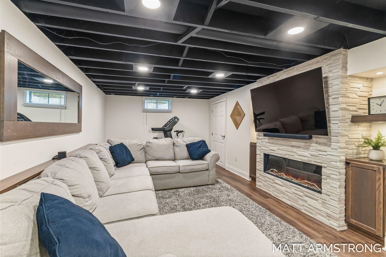 3726 Minnie Avenue, Wyoming, MI, 49519-3746