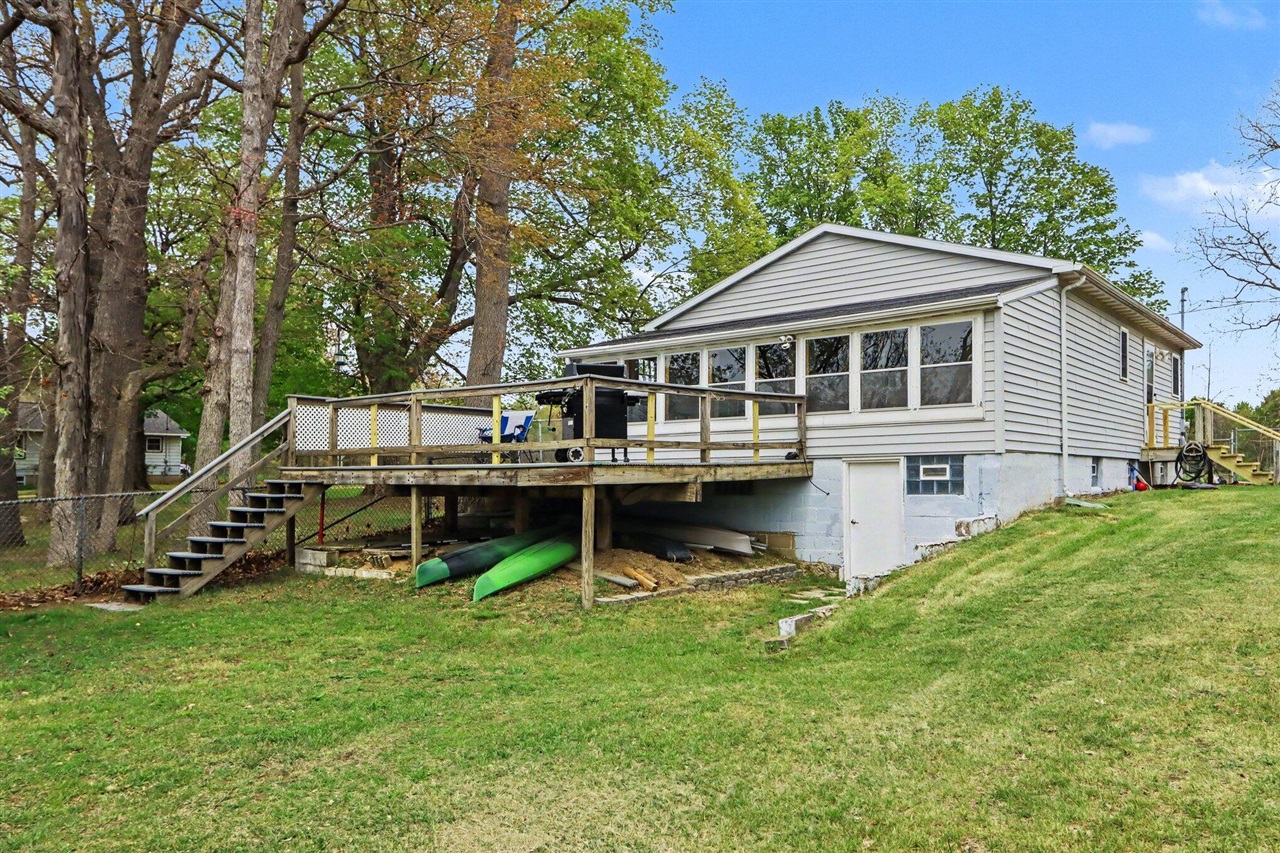 27161 2nd Avenue, Allegan, MI, 49010-9603