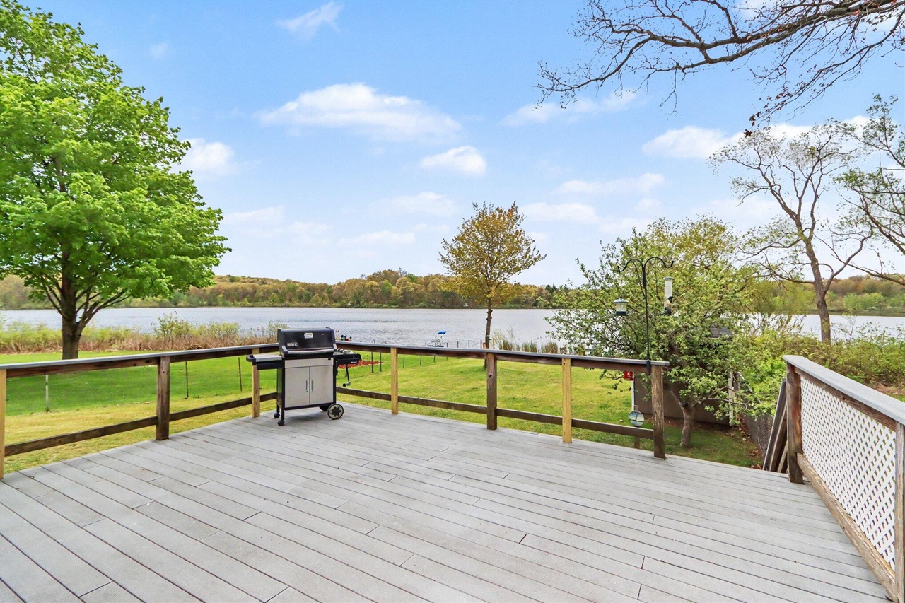 27161 2nd Avenue, Allegan, MI, 49010-9603