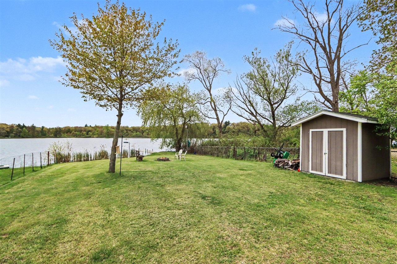 27161 2nd Avenue, Allegan, MI, 49010-9603