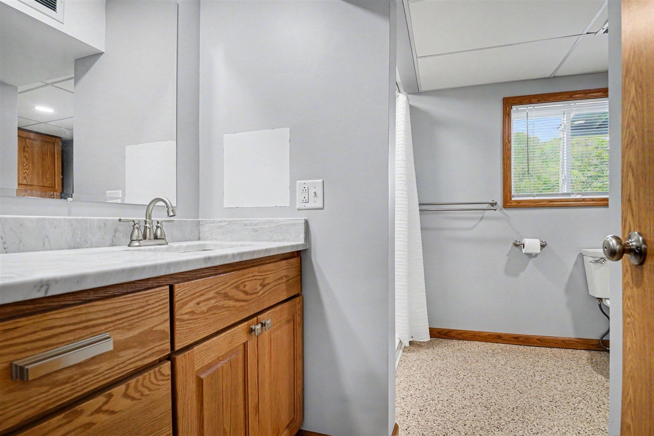 64874 Lutz Road, Constantine, MI, 49042-9741