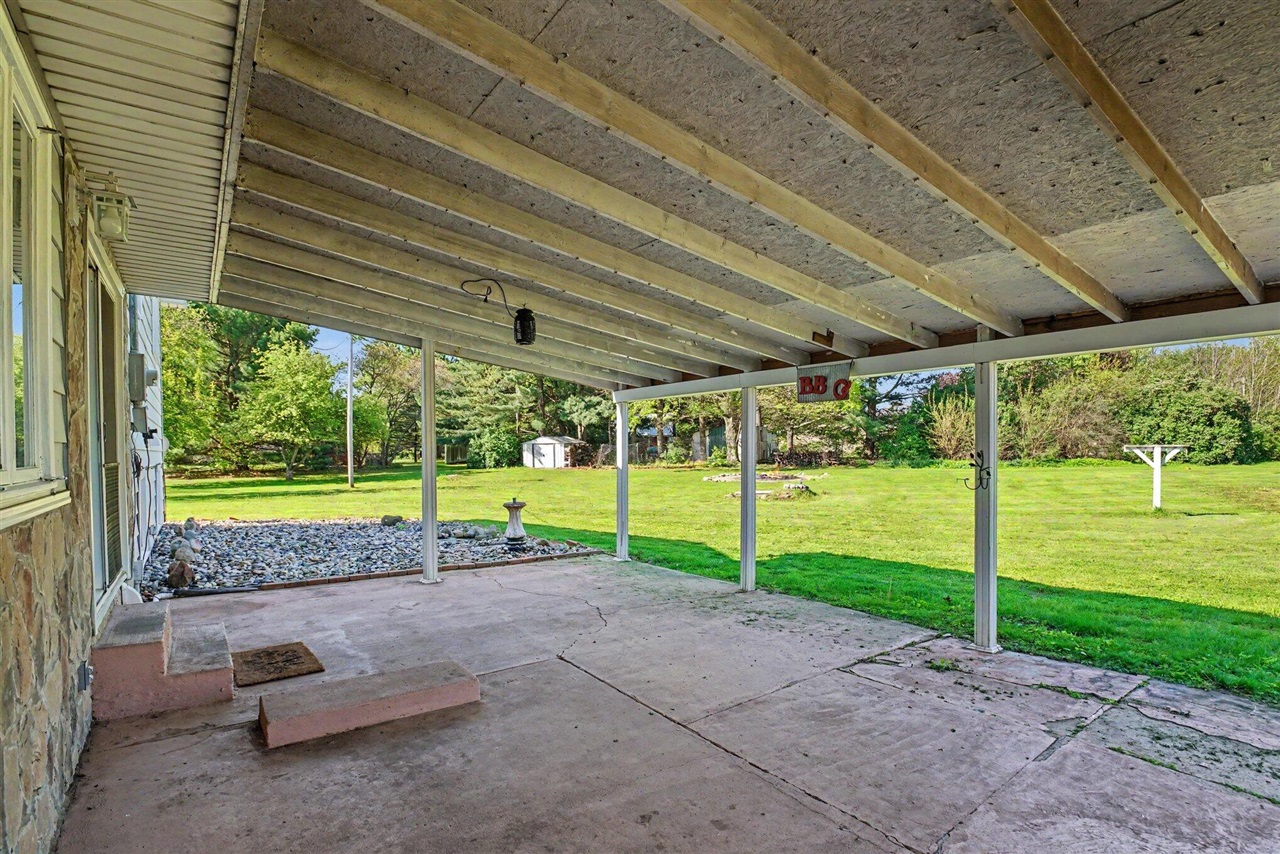 64874 Lutz Road, Constantine, MI, 49042-9741