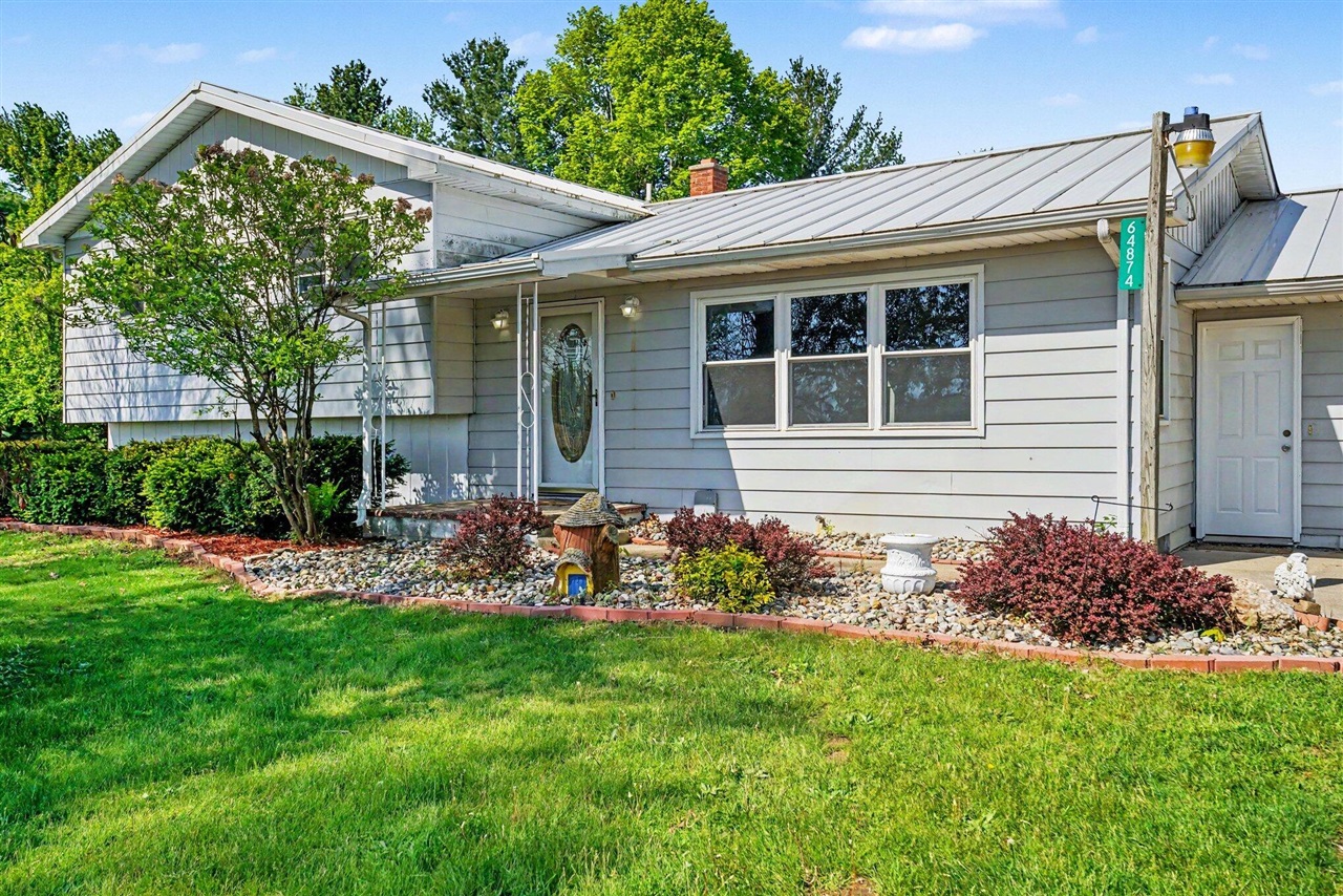 64874 Lutz Road, Constantine, MI, 49042-9741