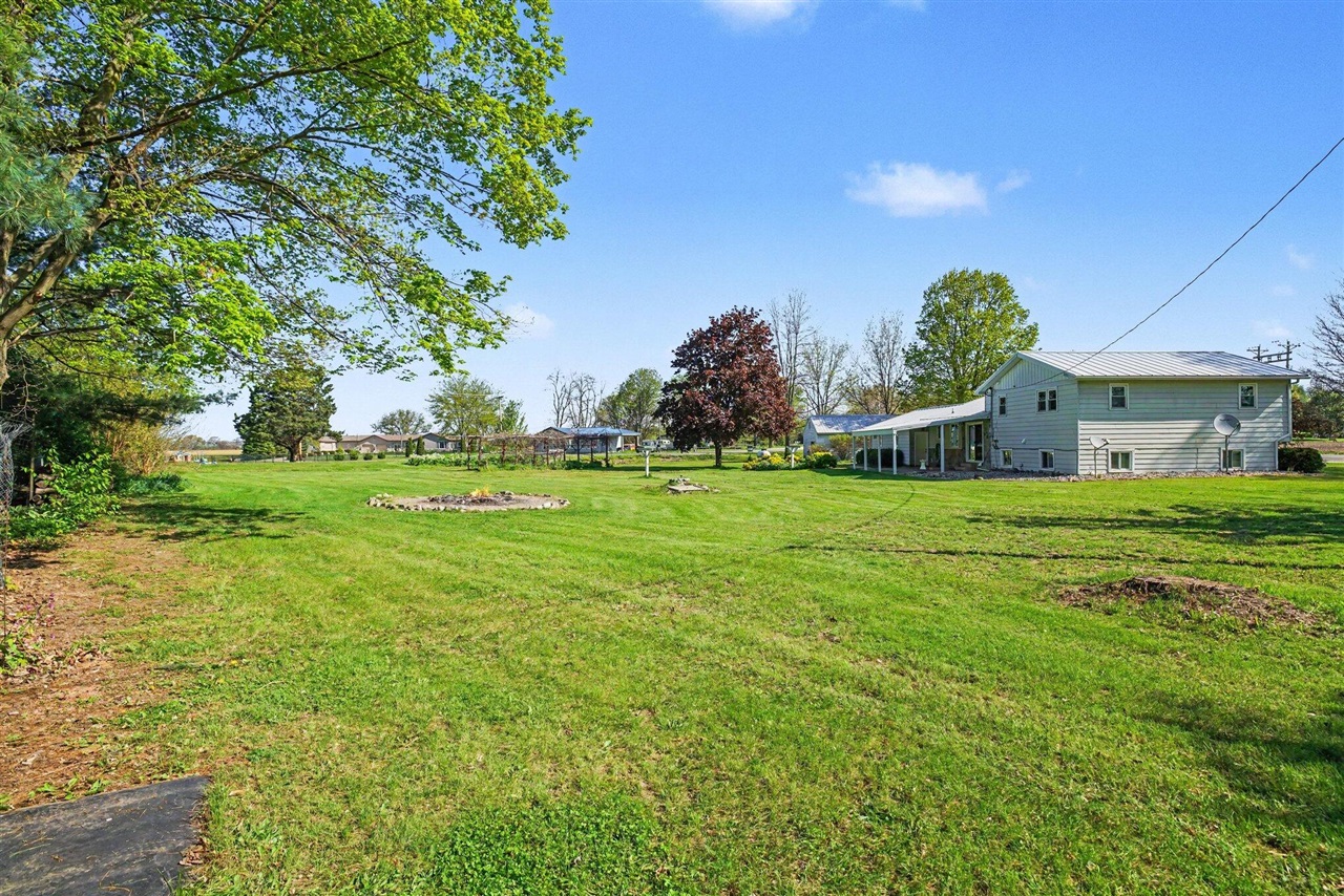 64874 Lutz Road, Constantine, MI, 49042-9741