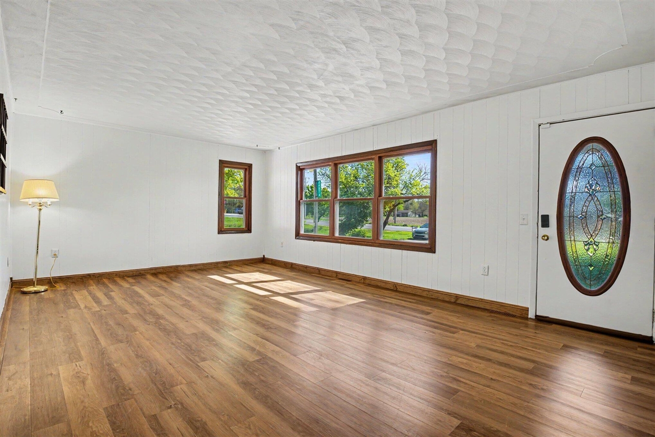 64874 Lutz Road, Constantine, MI, 49042-9741