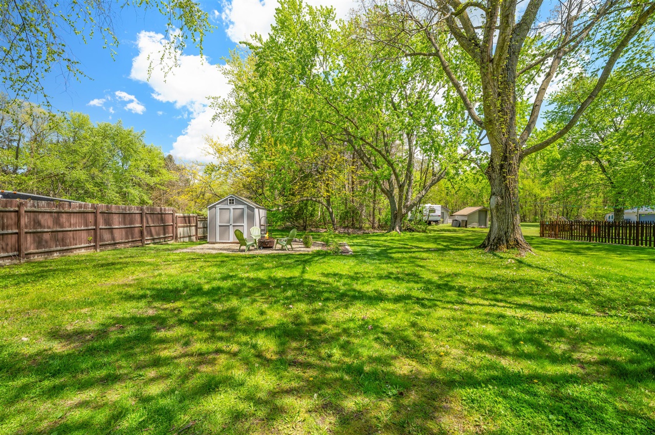 10497 California Road, Bridgman, MI, 49106