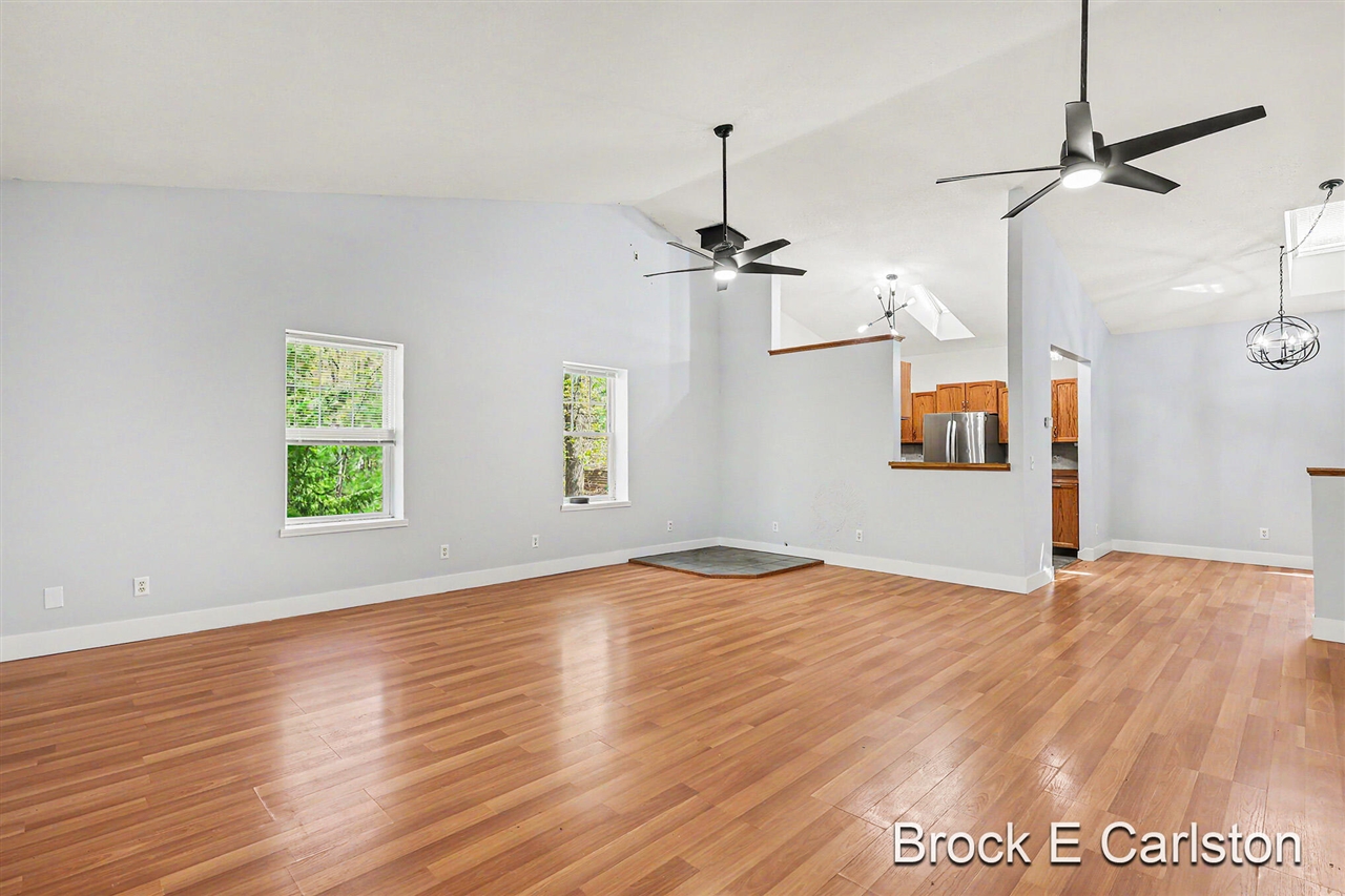 16944 136th Avenue, Nunica, MI, 49448-9780