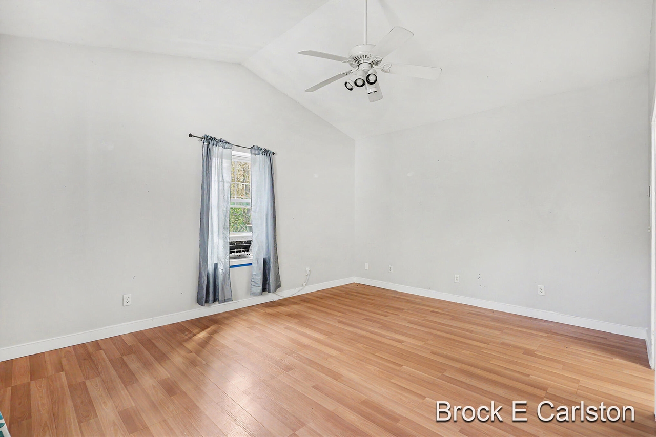 16944 136th Avenue, Nunica, MI, 49448-9780