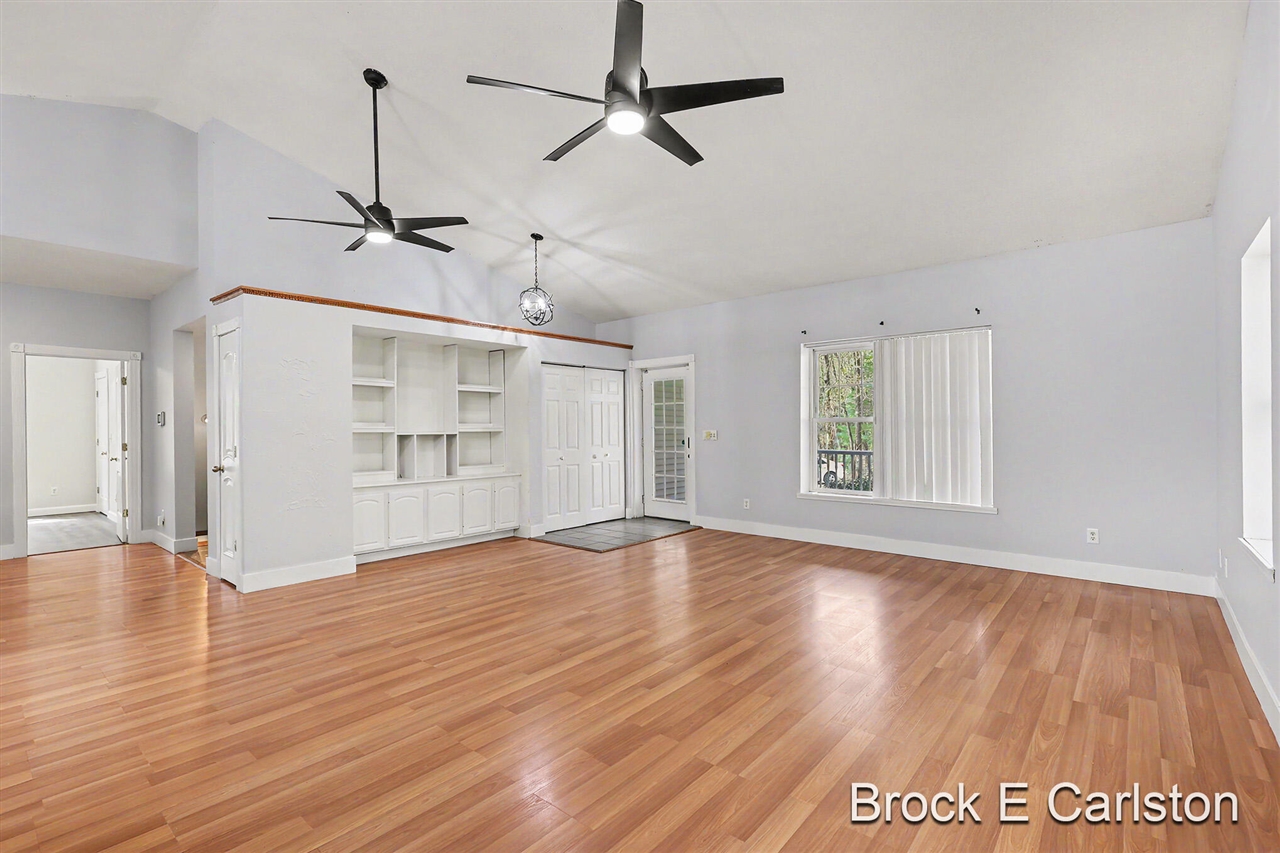 16944 136th Avenue, Nunica, MI, 49448-9780