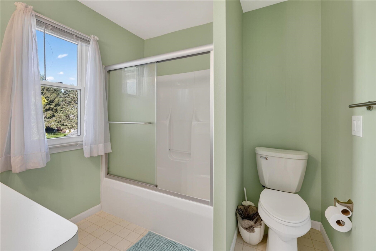 1434 Steeplechase Court UNIT&nbsp;60, Howell, MI, 48843-7506