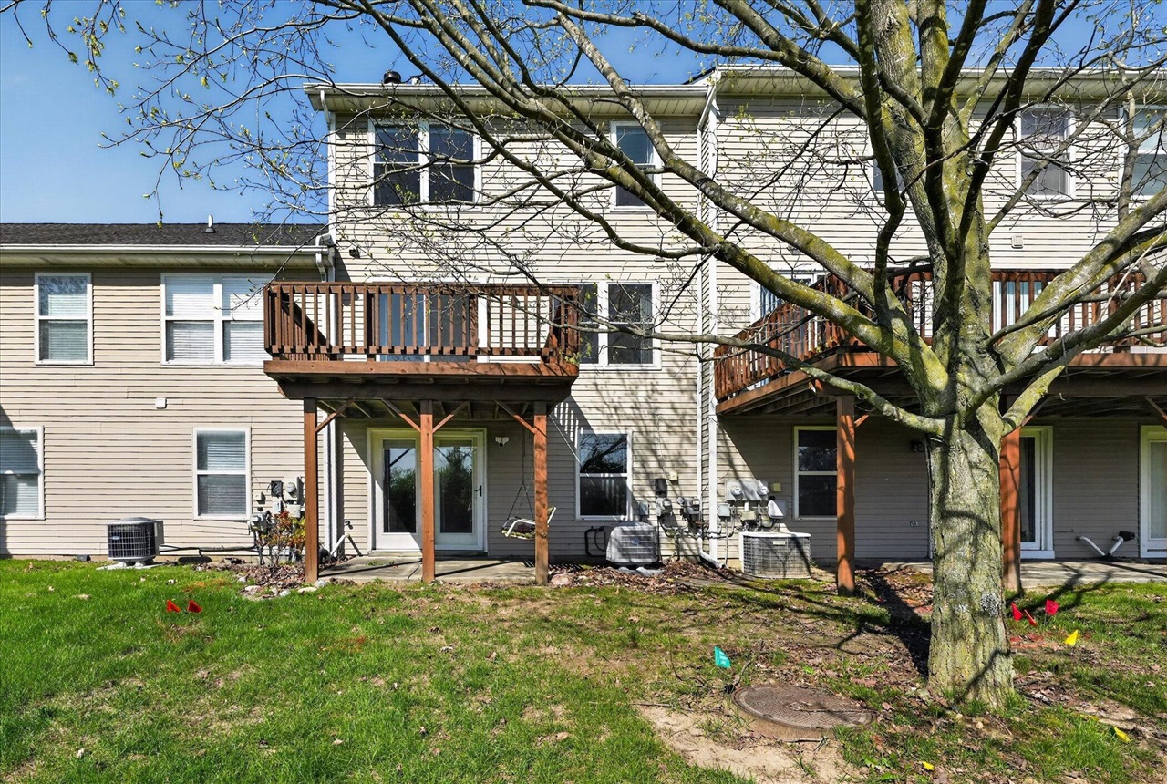 1434 Steeplechase Court UNIT&nbsp;60, Howell, MI, 48843-7506