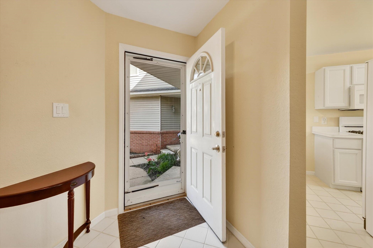 1434 Steeplechase Court UNIT&nbsp;60, Howell, MI, 48843-7506