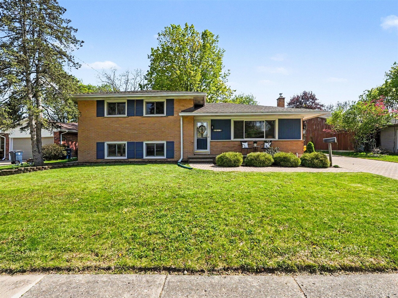 343 Hillcrest Boulevard, Ypsilanti, MI, 48197-4382