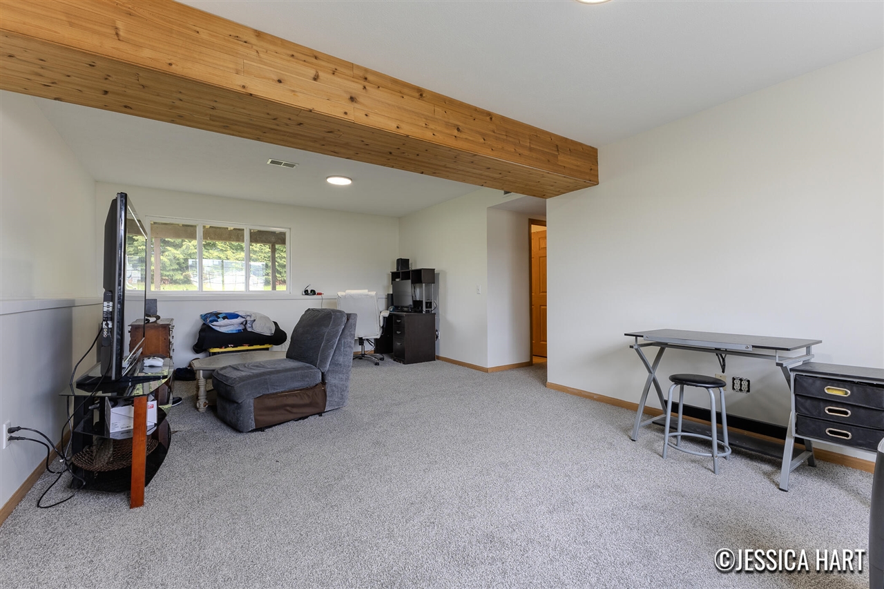 321 Pioneer Trail, Cedar Springs, MI, 49319