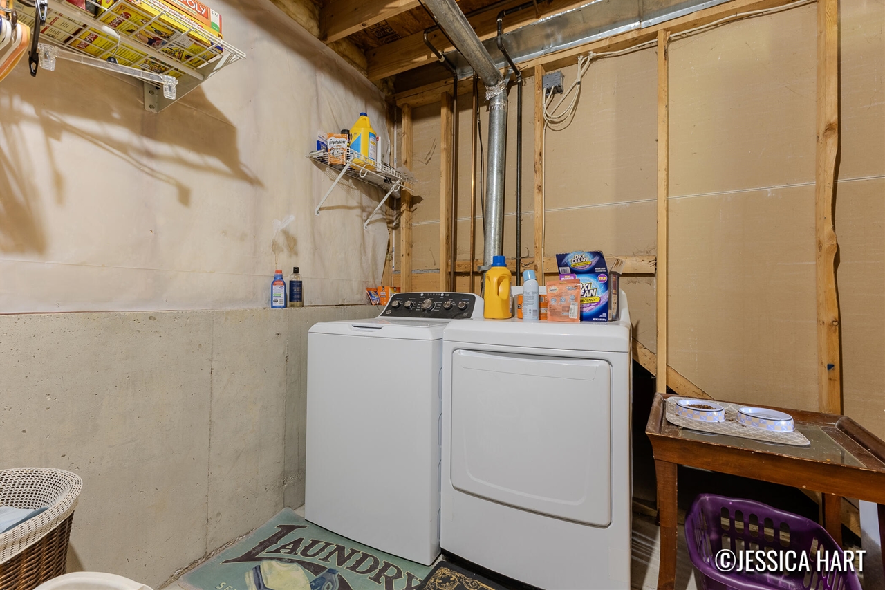 321 Pioneer Trail, Cedar Springs, MI, 49319