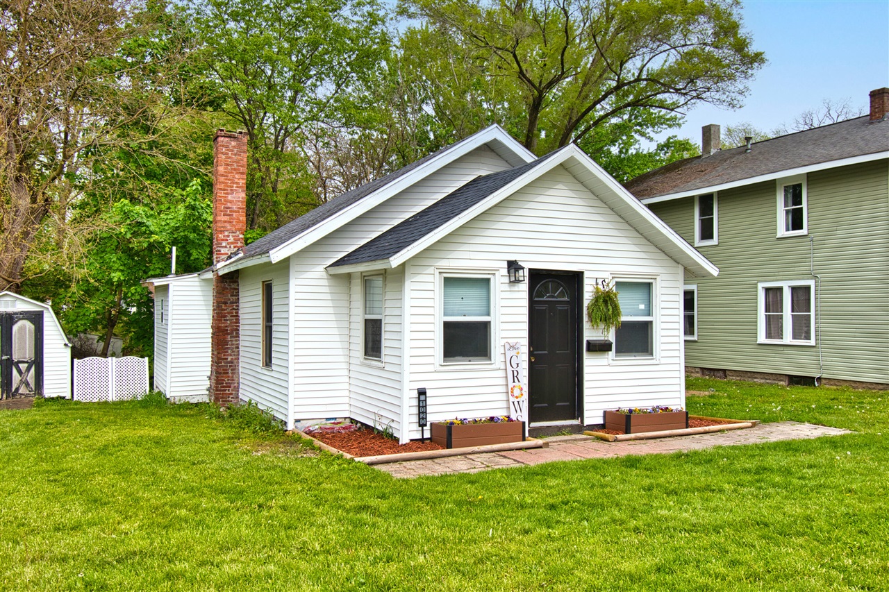 1020 N 8th Street, Niles, MI, 49120-1716