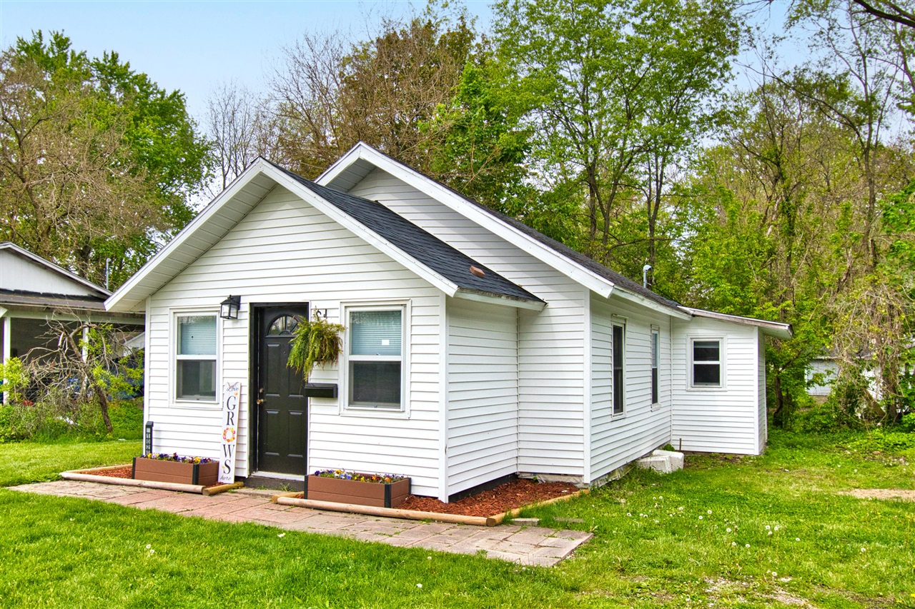 1020 N 8th Street, Niles, MI, 49120-1716