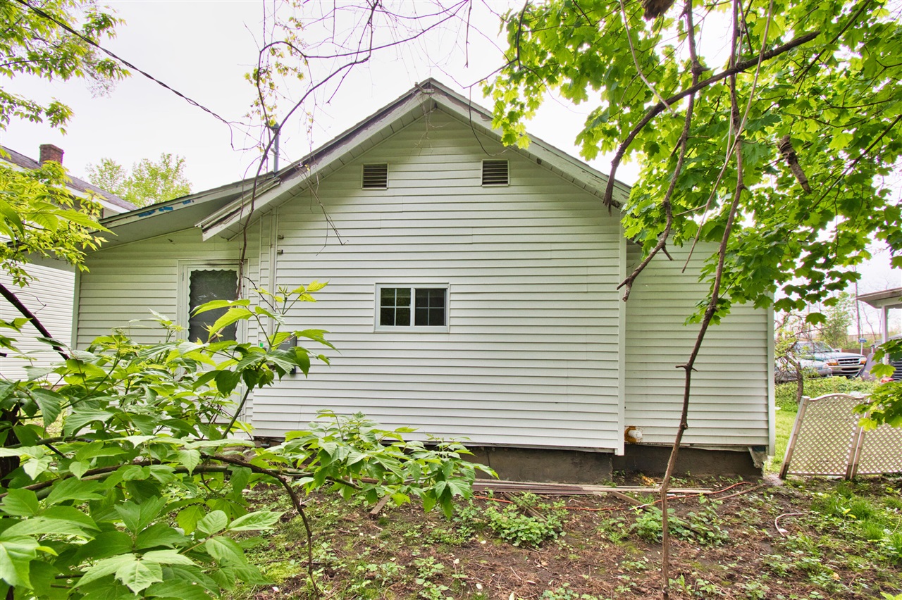 1020 N 8th Street, Niles, MI, 49120-1716
