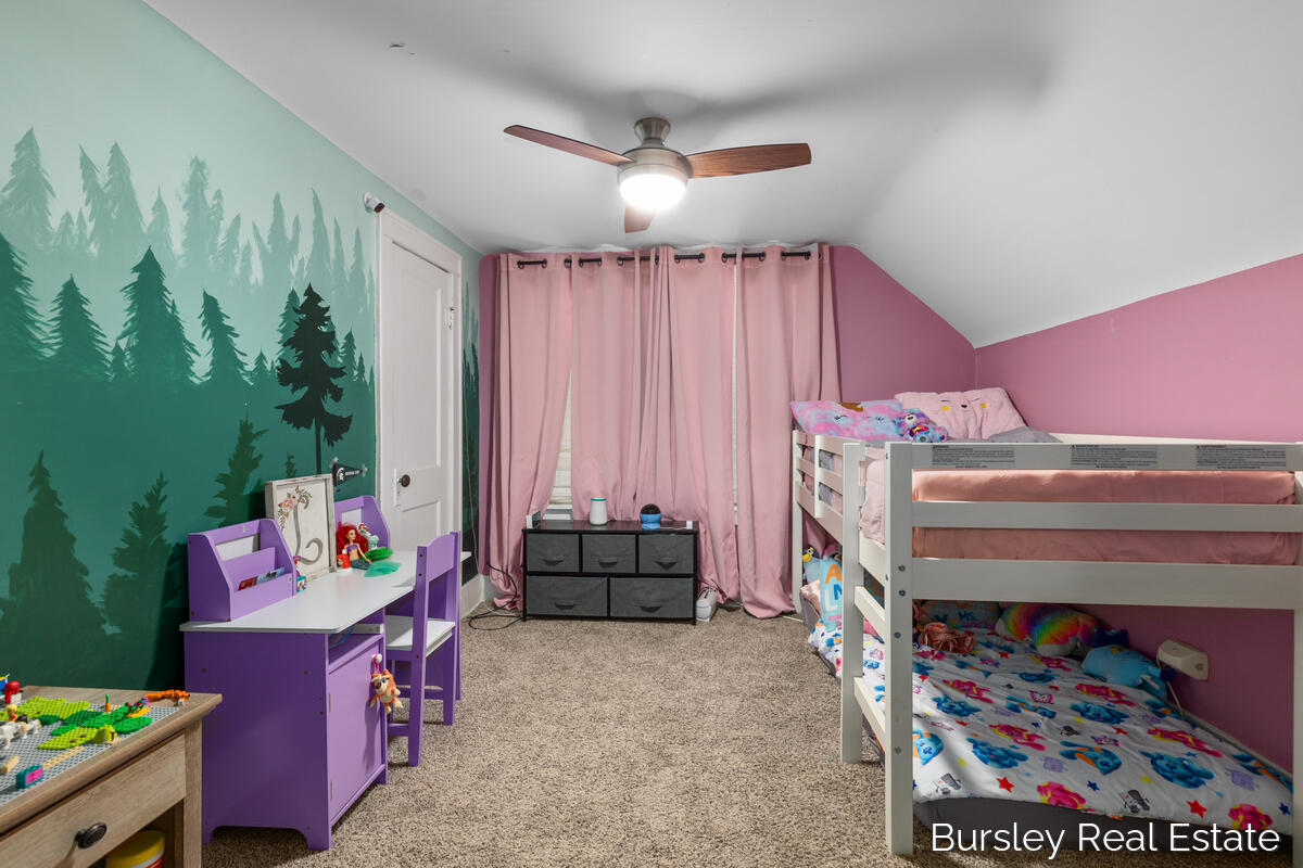 447 E Lincoln Avenue, Ionia, MI, 48846-1331