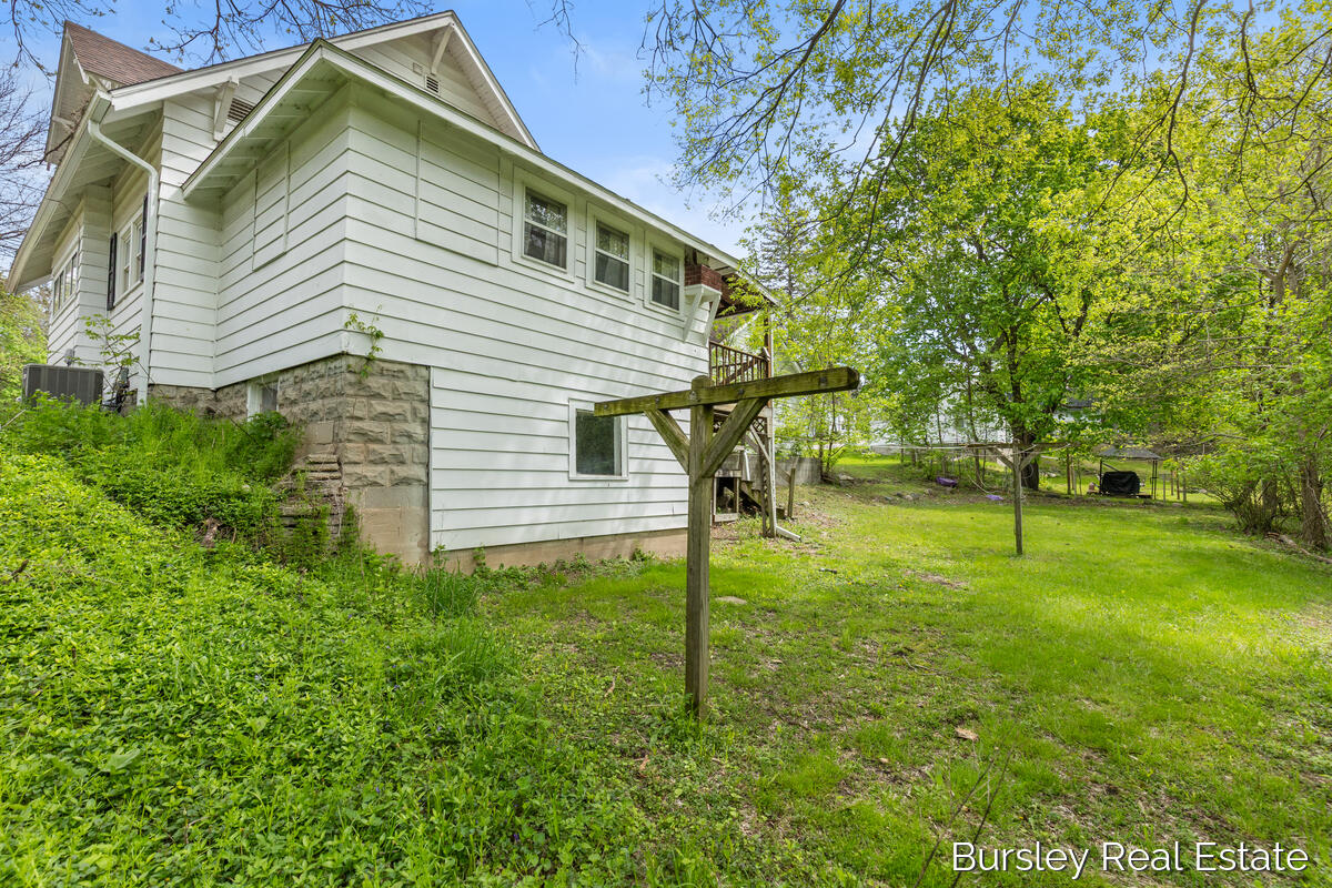 447 E Lincoln Avenue, Ionia, MI, 48846-1331