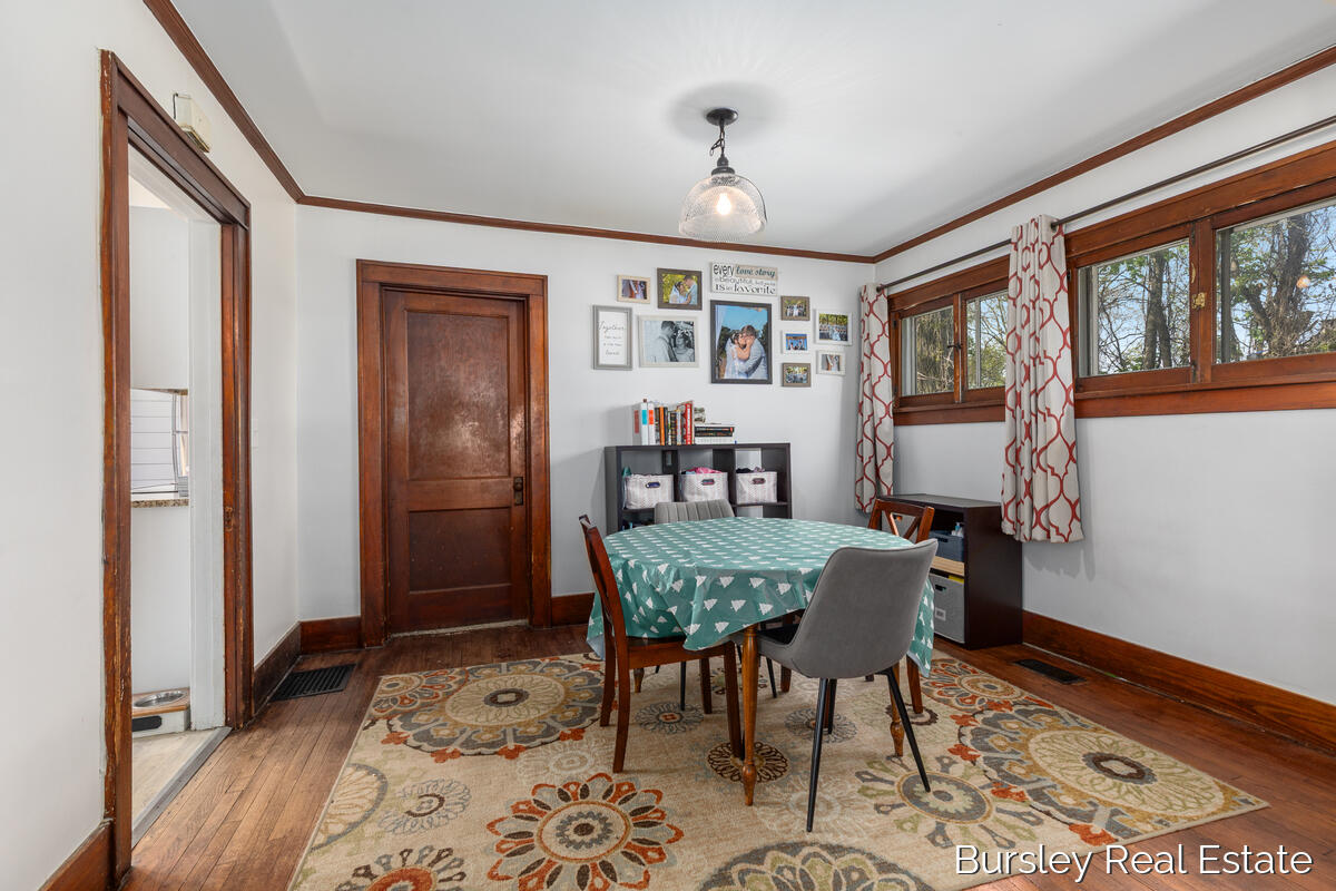 447 E Lincoln Avenue, Ionia, MI, 48846-1331
