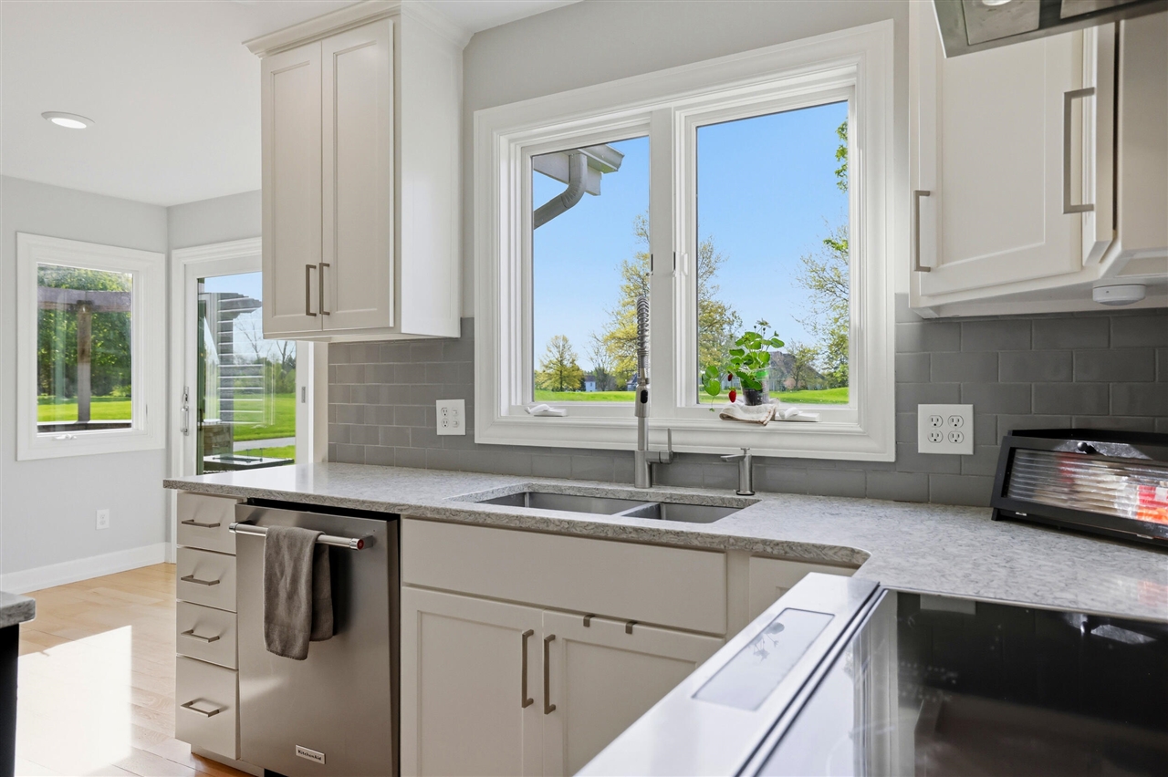 7355 Old Lantern Drive, Caledonia, MI, 49316-9004